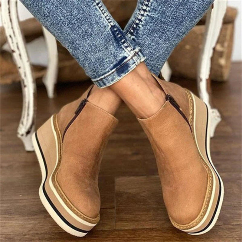 Fiona | Women’s Winter Platform Chelsea Boots